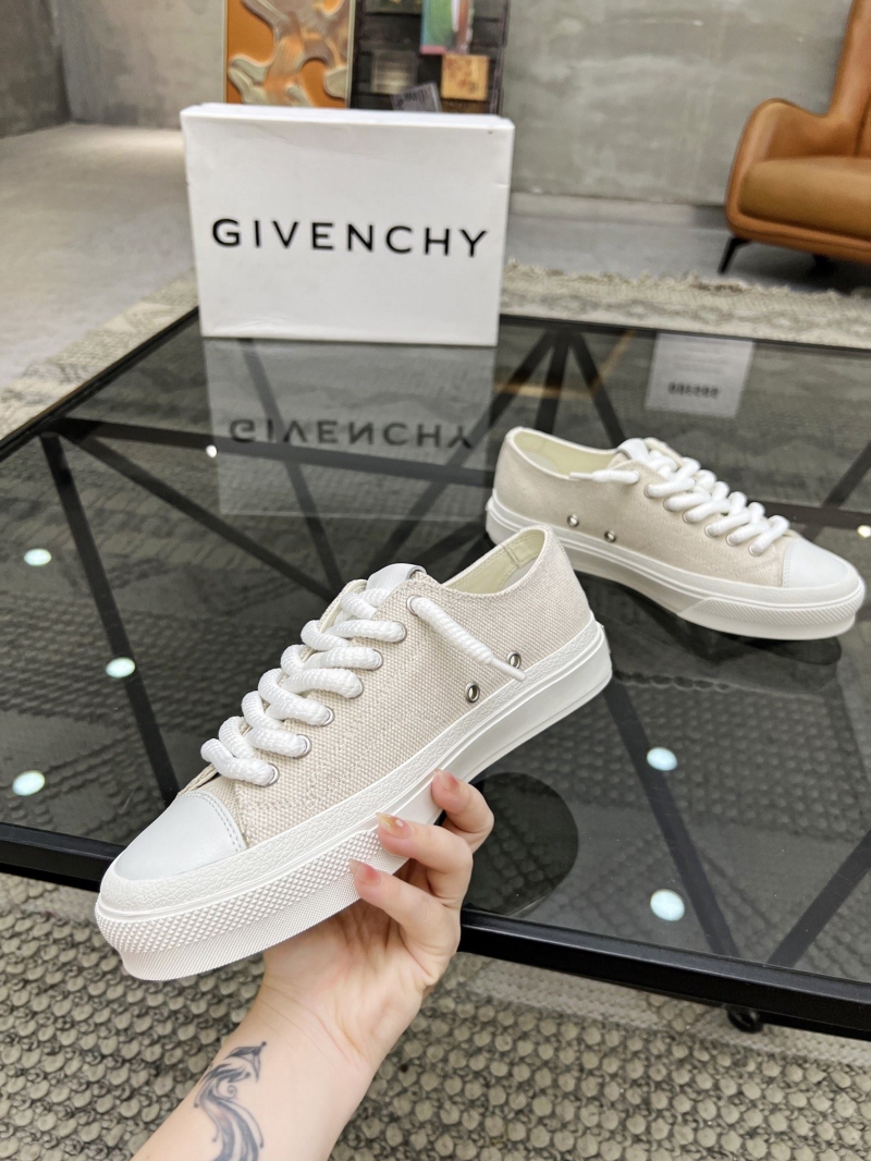 Gucci Casual Shoes